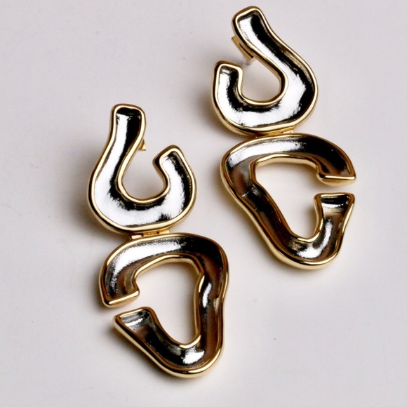 Alexis Bittar Two Tone Sculptural Drop Earrings - Picture 2 of 6